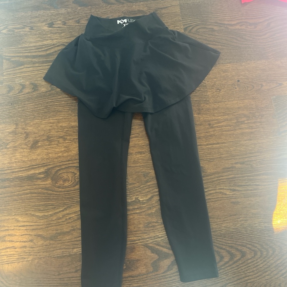 POPFLEX Black Skort Leggings